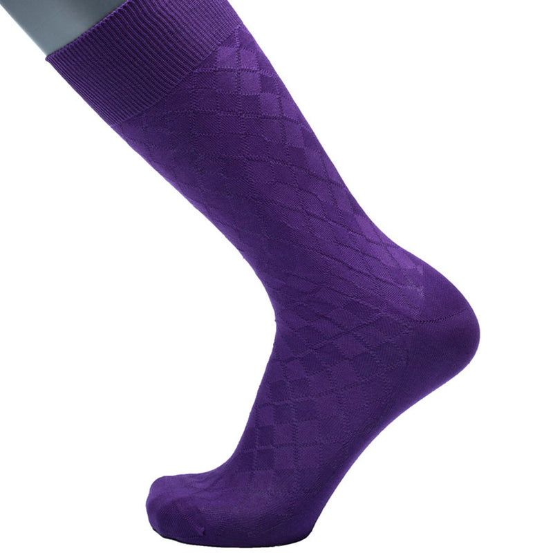 Feine Socken aus 100 % Baumwolle mit Rauten-Muster in Ultra-Violett von BGENTS am Fuß