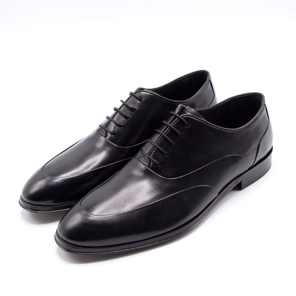 Oxford Shoes in Schwarz