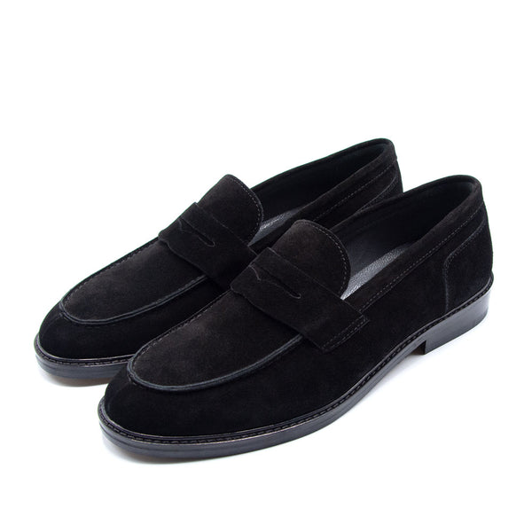 Penny Loafer aus Veloursleder in Schwarz