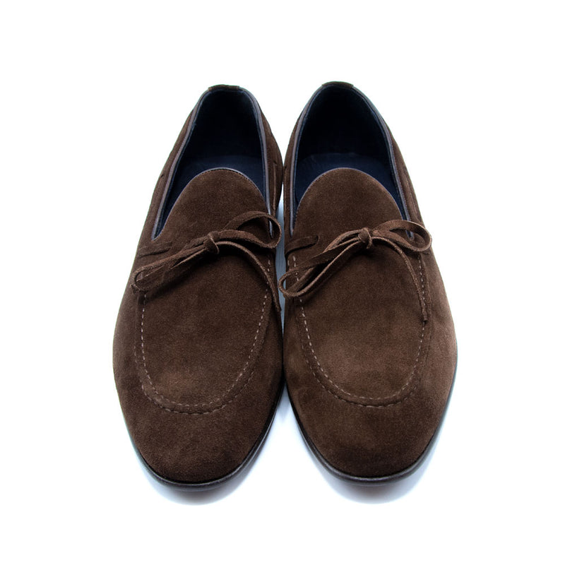 Loafer aus Veloursleder mit Schleife in Braun