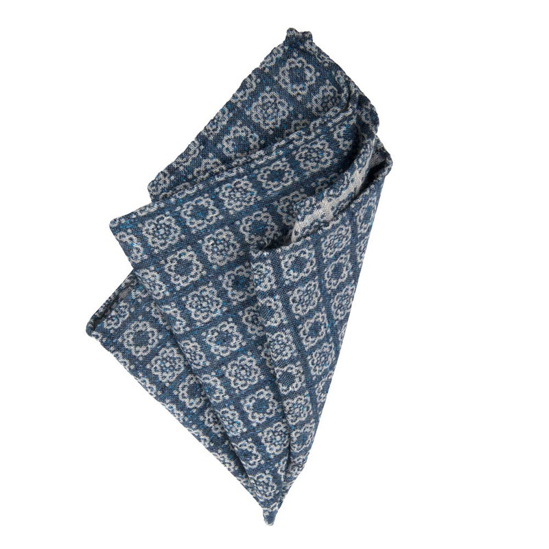 Gewebtes, handrolliertes Einstecktuch aus Seiden-/Baumwoll-Gemisch mit geometrischem Muster von BGENTS