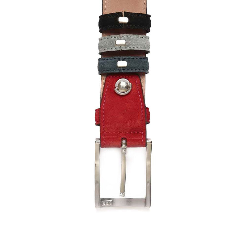 Gürtel aus Veloursleder in Rot mit drei konstrastfarbene Wechselschlaufen von BGENTS Unterseite