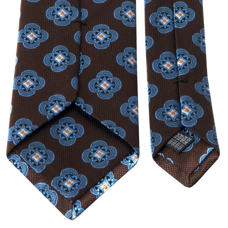 Braune Seiden-Jacquard Krawatte mit geometrischem Muster von BGENTS Rückseite