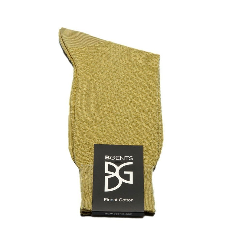 Feine Socken aus 100 % Baumwolle mit kleinem Wabenmuster in Gelb von BGENTS gelegt