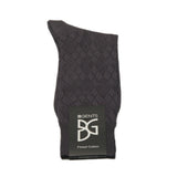 Feine Socken aus 100 % Baumwolle mit Rauten-Muster in Grau von BGENTS gelegt
