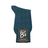 Feine Socken aus 100 % Baumwolle mit Rauten-Muster in Petrolblau von BGENTS gelegt