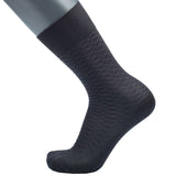 Feine Socken aus 100 % Baumwolle mit großem Wabenmuster in Grau von BGENTS am Fuß