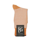 Feine Socken aus 100 % Baumwolle mit Streifenmuster in Orange von BGENTS gelegt